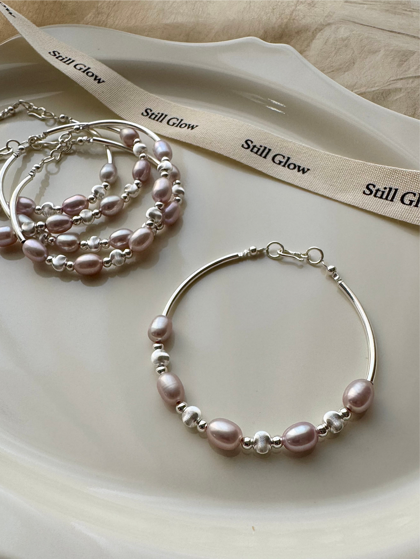 Lunai|Lavender Freshwater Pearl & 925 Silver Bracelet