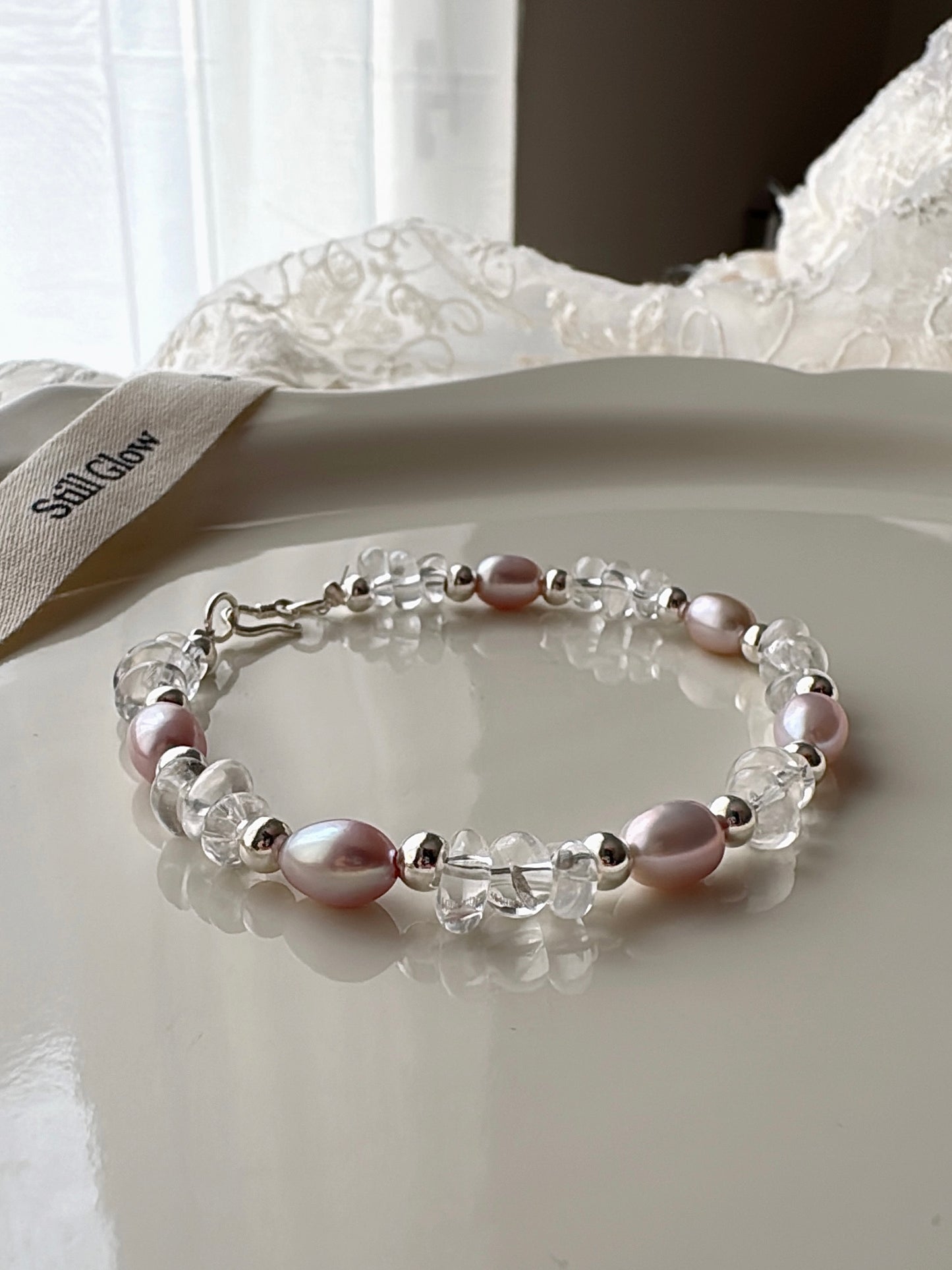Aurora Dream|Blush-Violet Freshwater Pearl × Clear Quartz × 925 Silver Bracelet