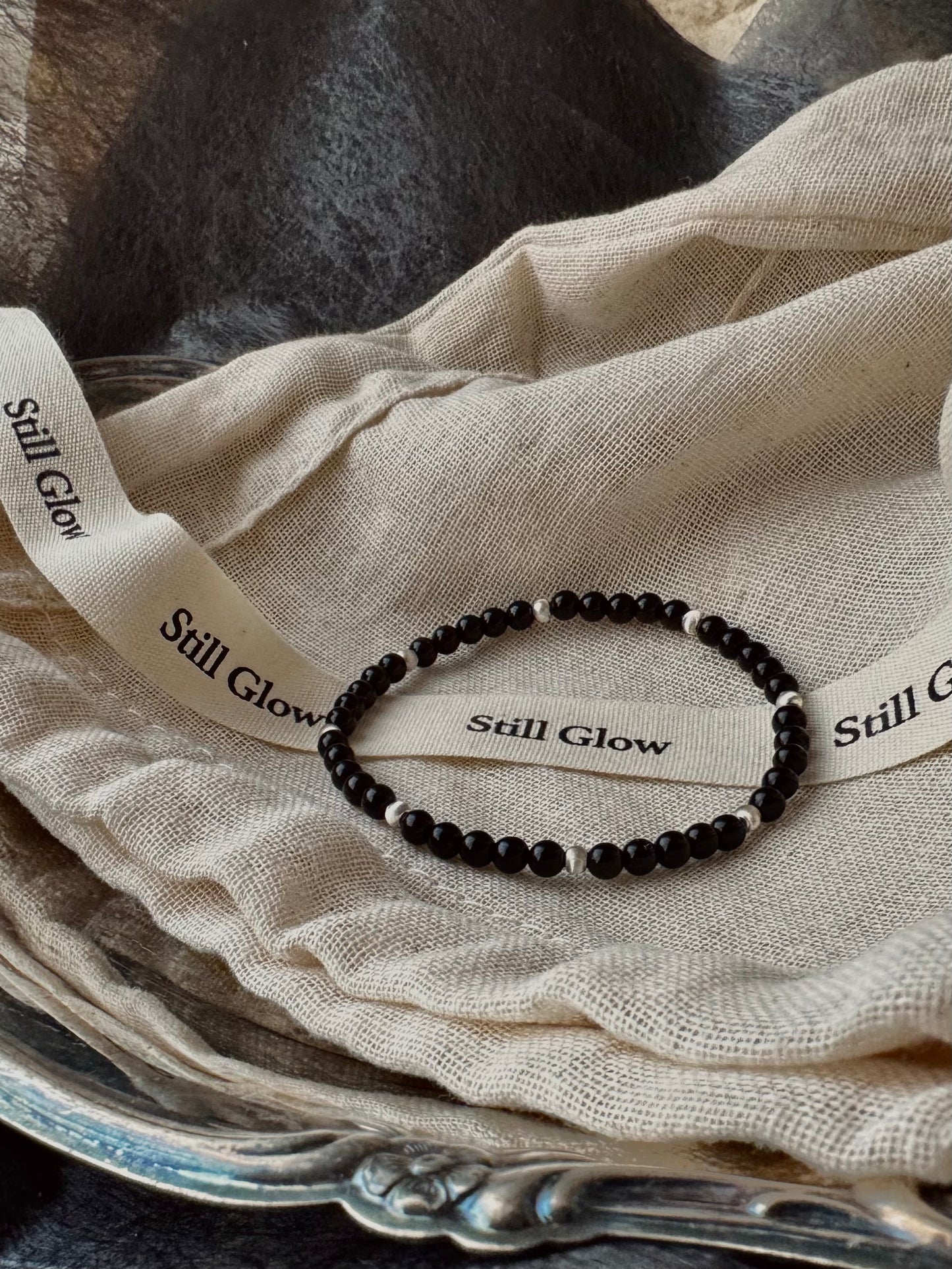 Night Orbit｜Black Onyx × Sterling Silver Bracelet