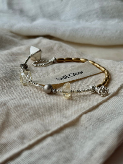 Last Light Relic｜Vintage Citrine Bracelet｜925 Silver × Brass｜Aive Collection