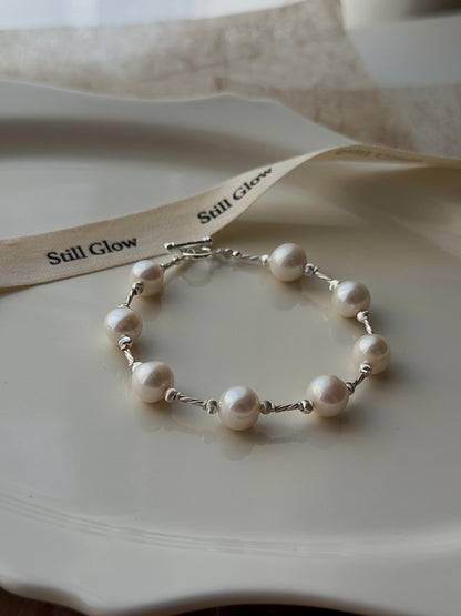 Trace of Light｜925 Silver × Natural Freshwater Pearls Bracelet