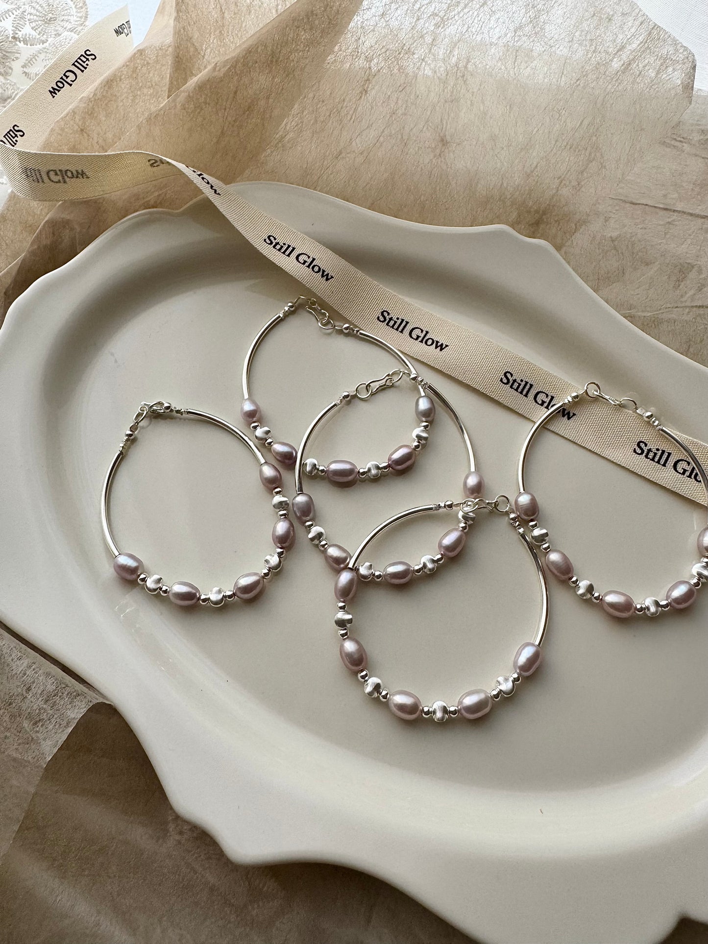 Lunai｜Lavender Freshwater Pearl & 925 Silver Bracelet