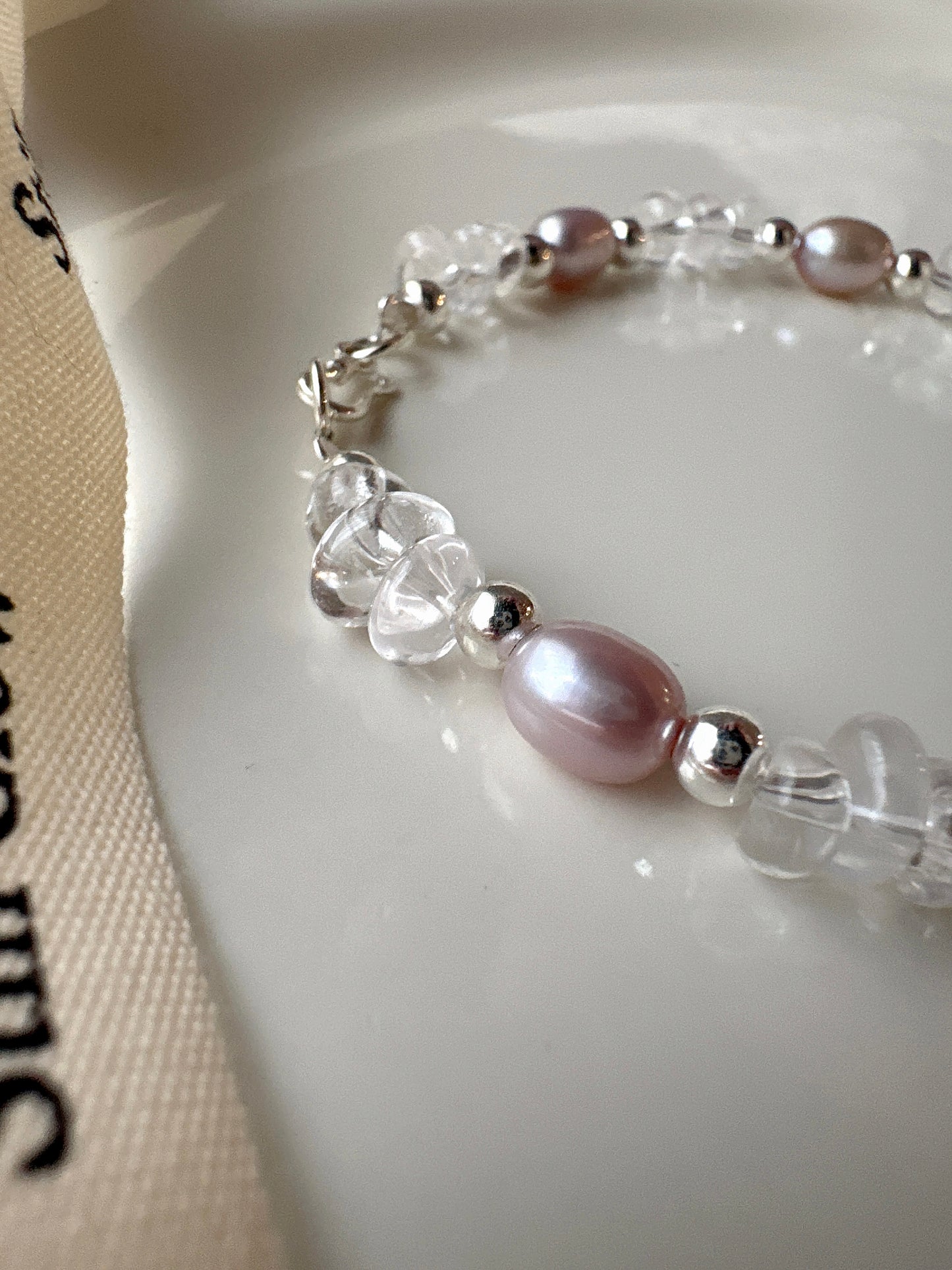 Aurora Dream｜Blush-Violet Freshwater Pearl × Clear Quartz × 925 Silver Bracelet