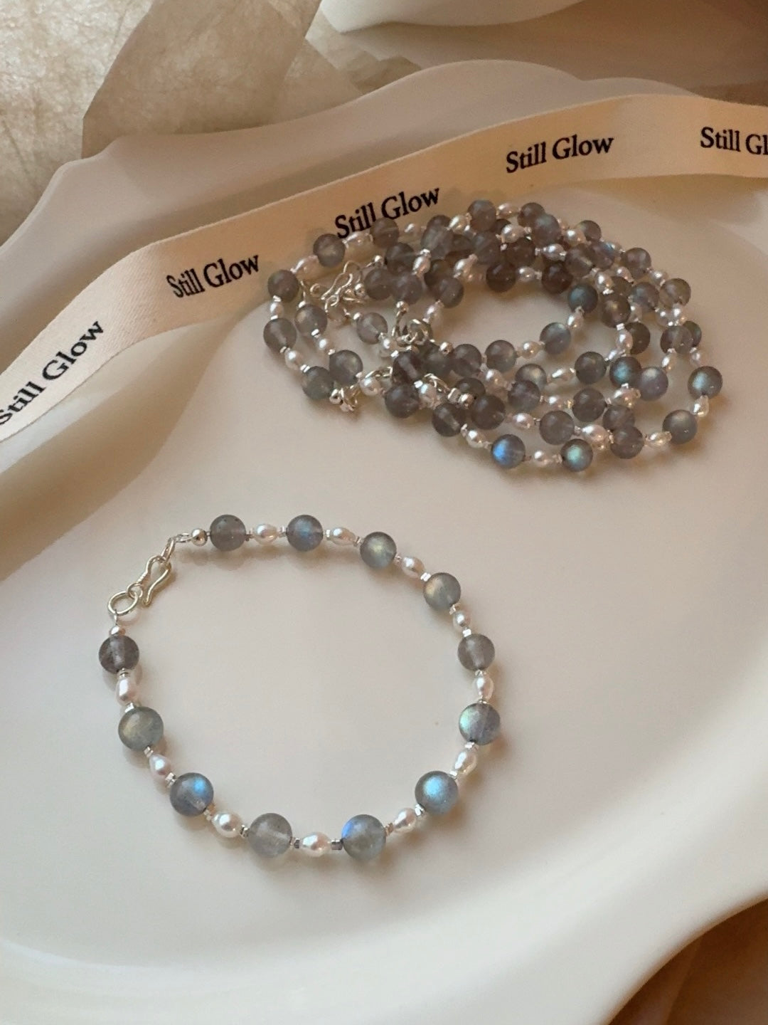 Lunar Mist｜Labradorite & Freshwater Pearl 925 Silver Bracelet