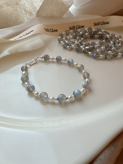 Lunar Mist｜Labradorite & Freshwater Pearl 925 Silver Bracelet