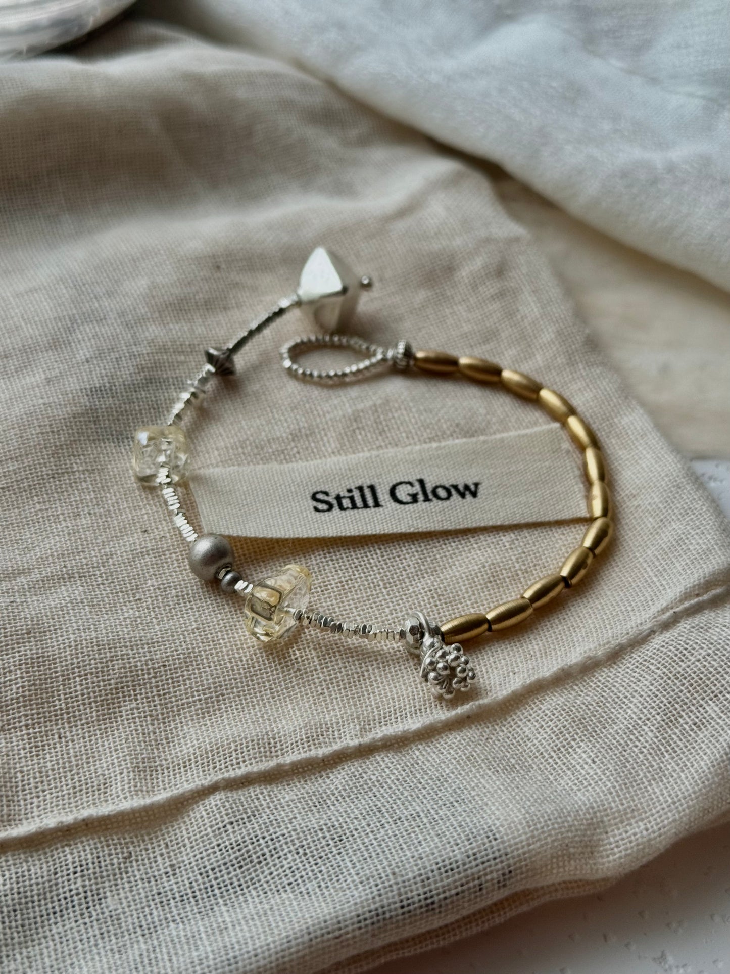 Last Light Relic｜Vintage Citrine Bracelet｜925 Silver × Brass｜Aive Collection